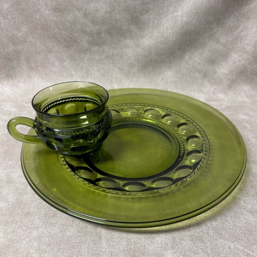 Indiana Glass King's Crown Green Luncheon Plate and Cup - Serving Set